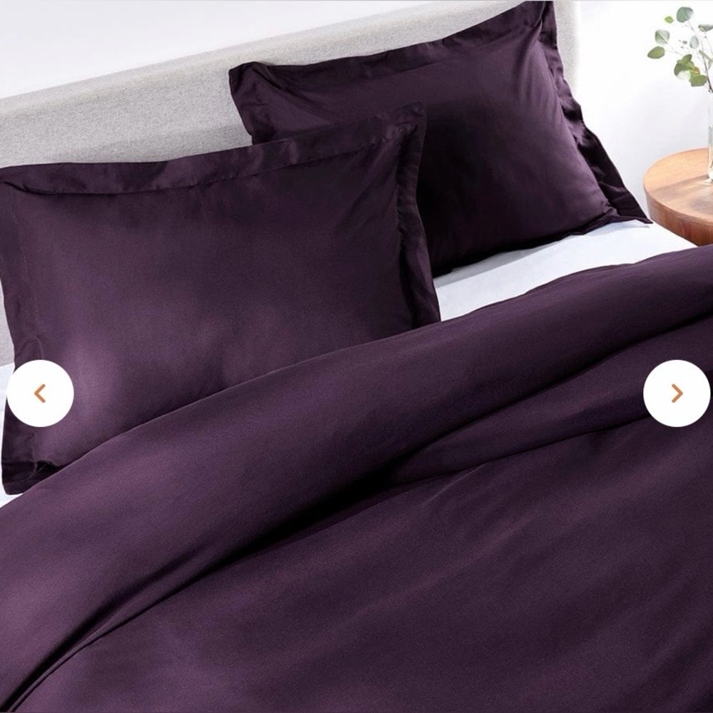 Peach Skin Sheets Duvet Cover & 2 Shams (King)